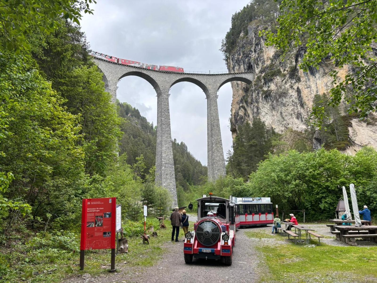 Haus Albula Apartment Alvaneu ภายนอก รูปภาพ